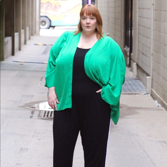 Green Blazer - Picture 2 of 4
